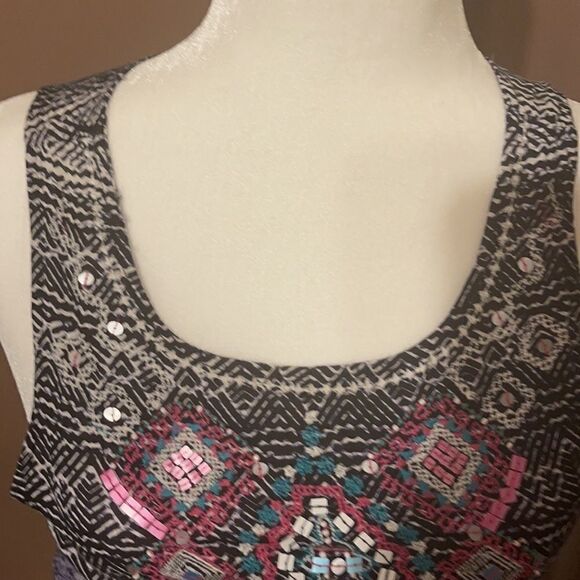 Patrons Of Peace Crop Tank - Picture 4 of 9